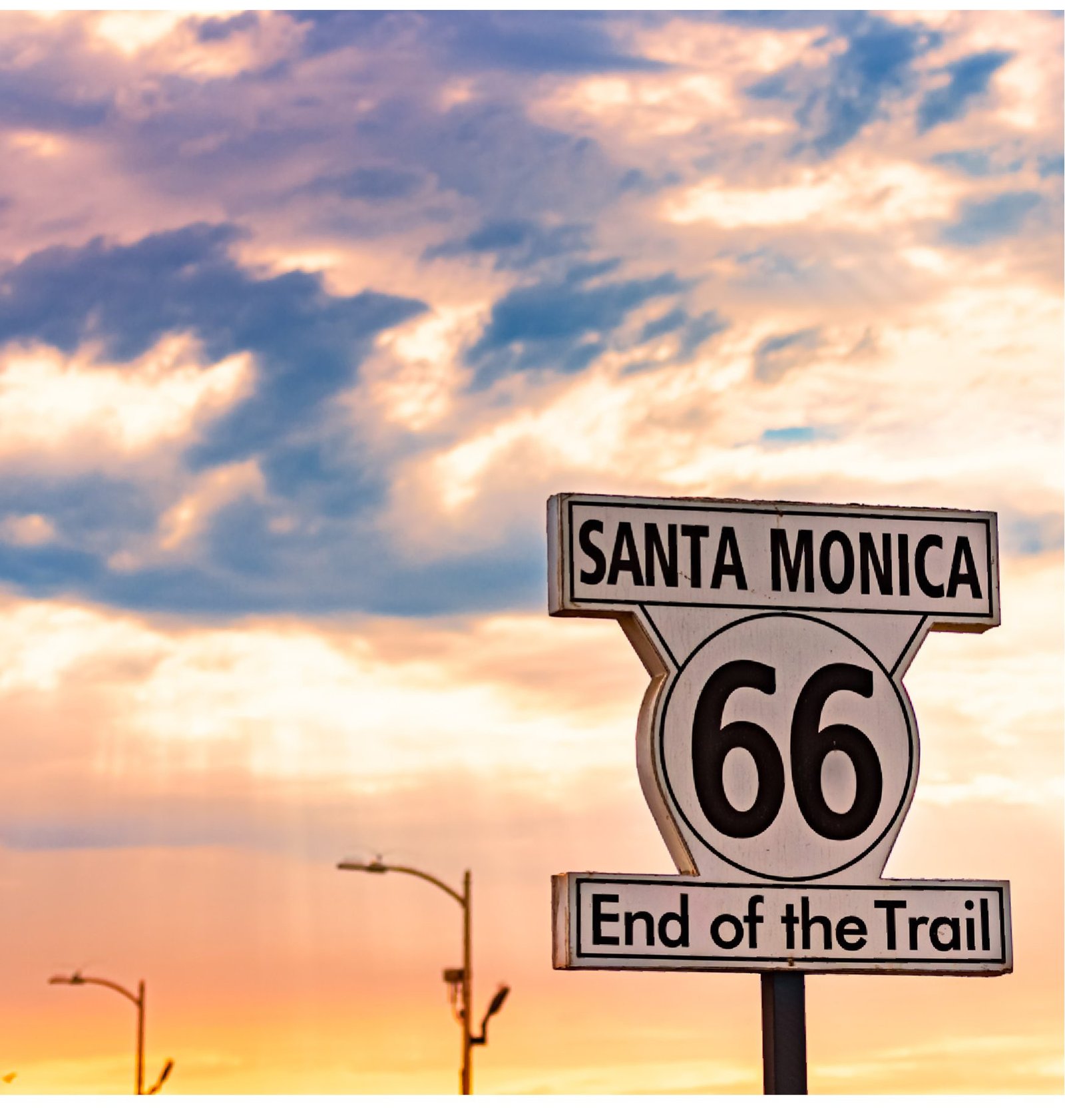 Route 66 End of the Trail 夕陽